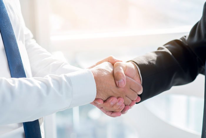 Studio Mazza offre un servizio completo di consulenza e assistenza nella mediazione e nel contenzioso, garantendo supporto in tutte le fasi della risoluzione delle controversie. Grazie alla nostra esperienza e competenza, affianchiamo aziende, professionisti e privati nella tutela dei propri diritti e interessi.